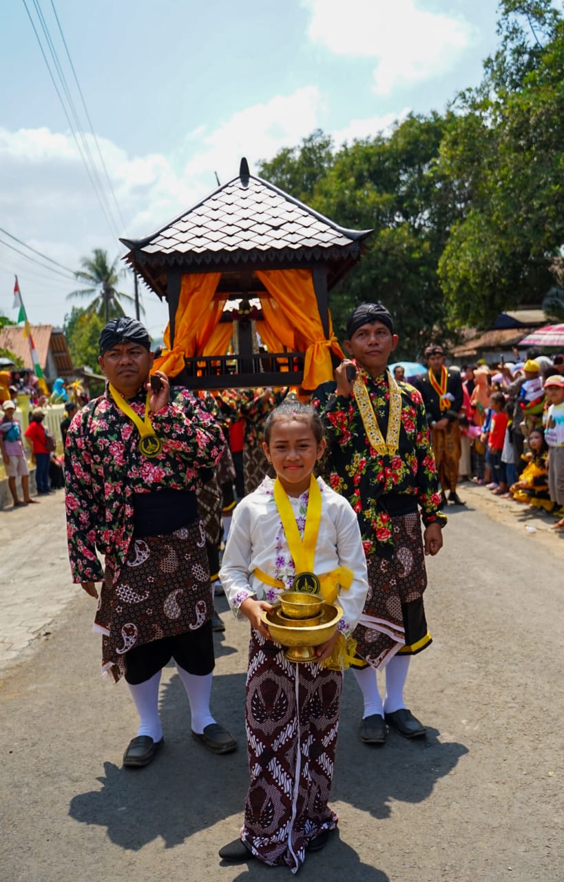 Grebek Loano, Tradisi Bersih Desa di Purworejo - Badan ...